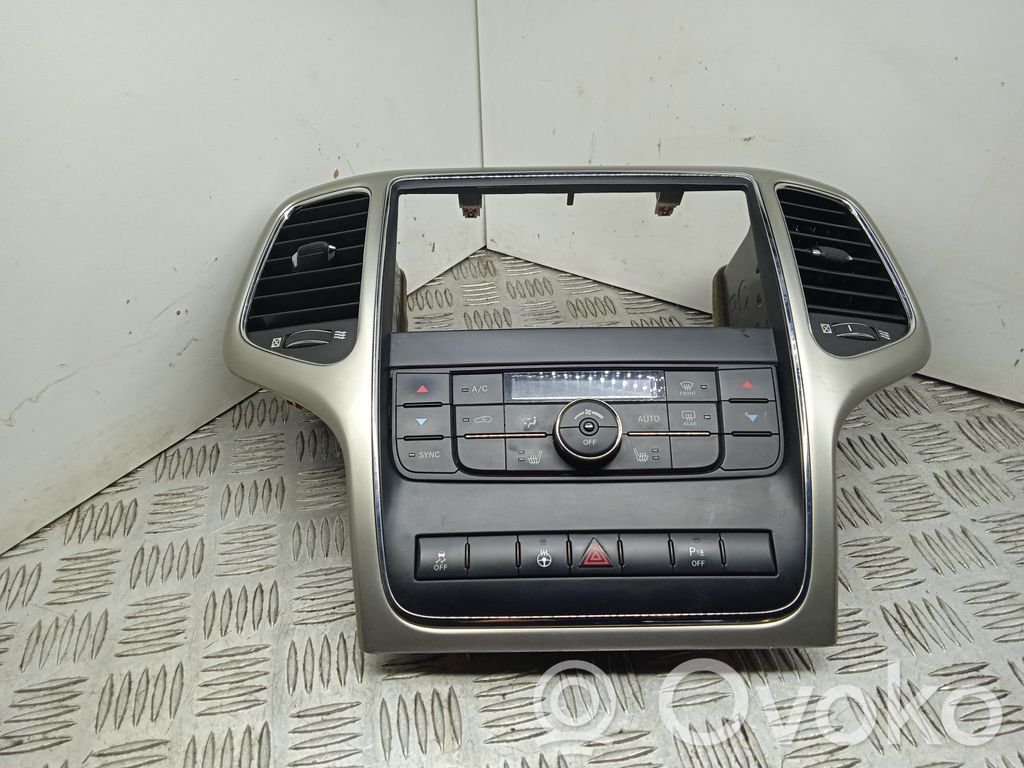 Jeep Grand Cherokee Panel klimatyzacji 