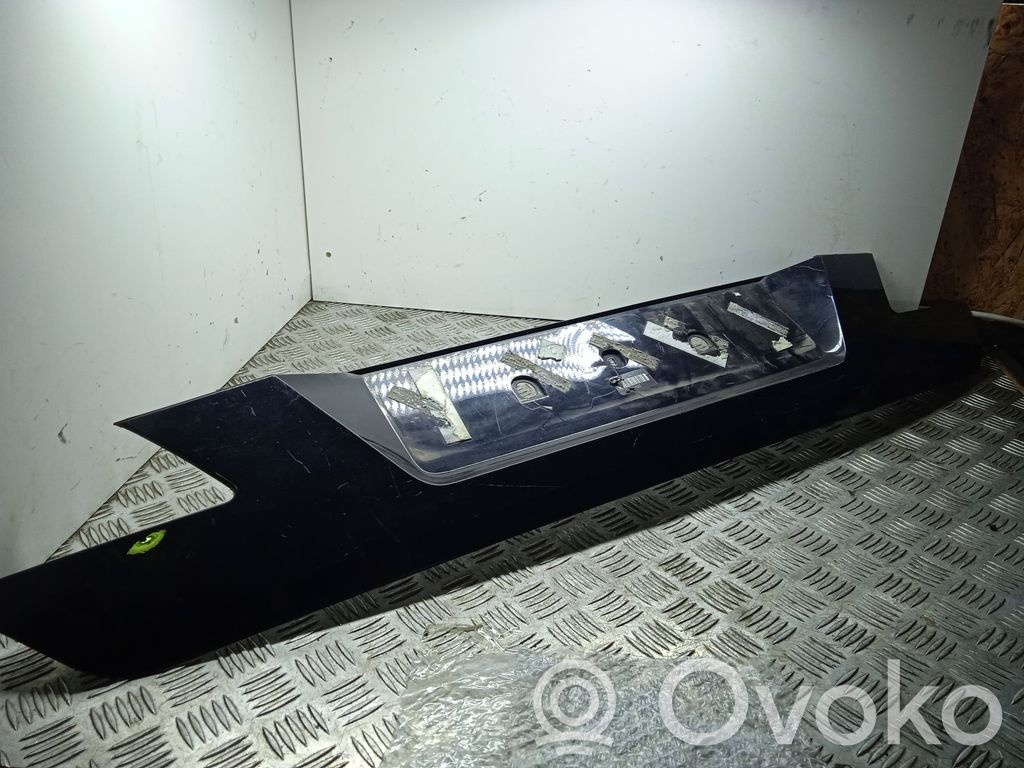 BMW 7 E65 E66 Tailgate/boot cover trim set 