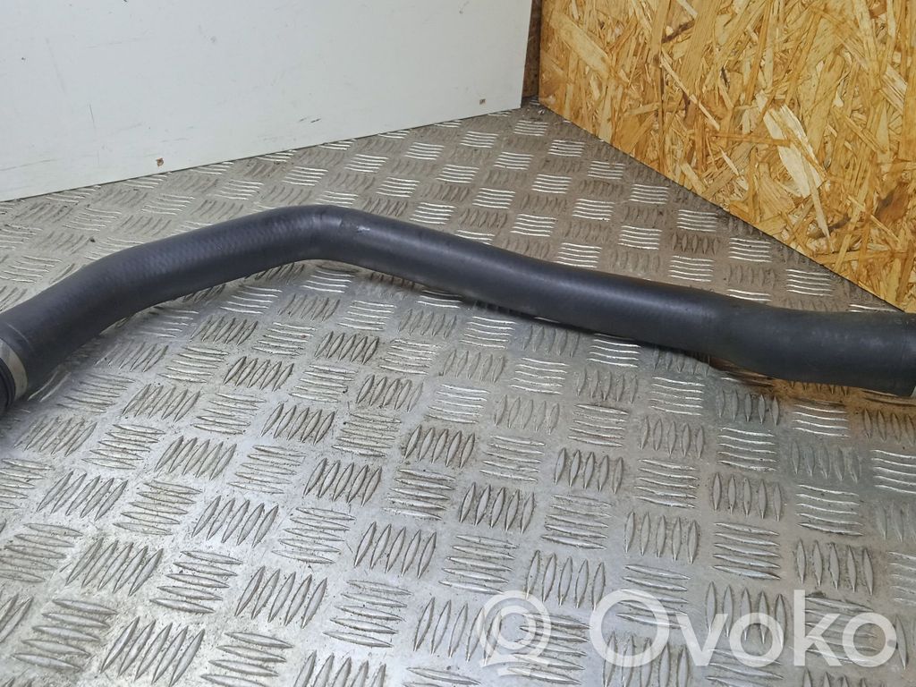 BMW X5 E70 Engine coolant pipe/hose 