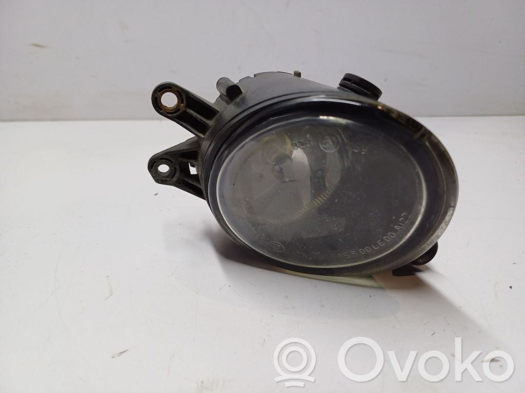 Volvo C70 Miglas lukturis priekšā 
