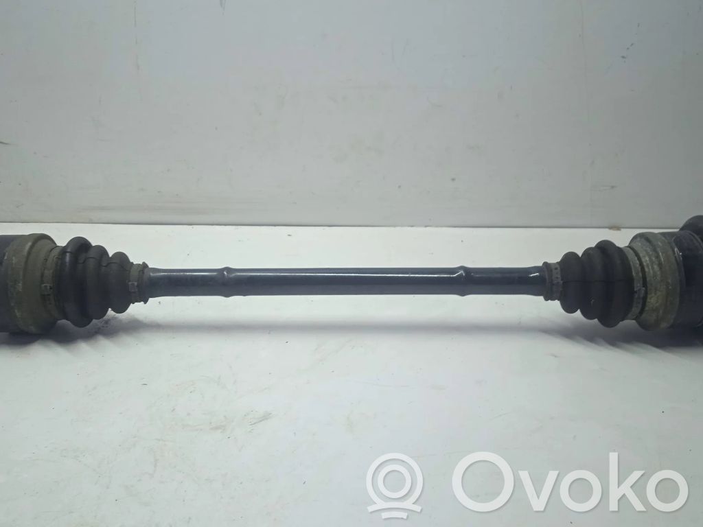 BMW 3 F30 F35 F31 Aizmugurējā pusass 