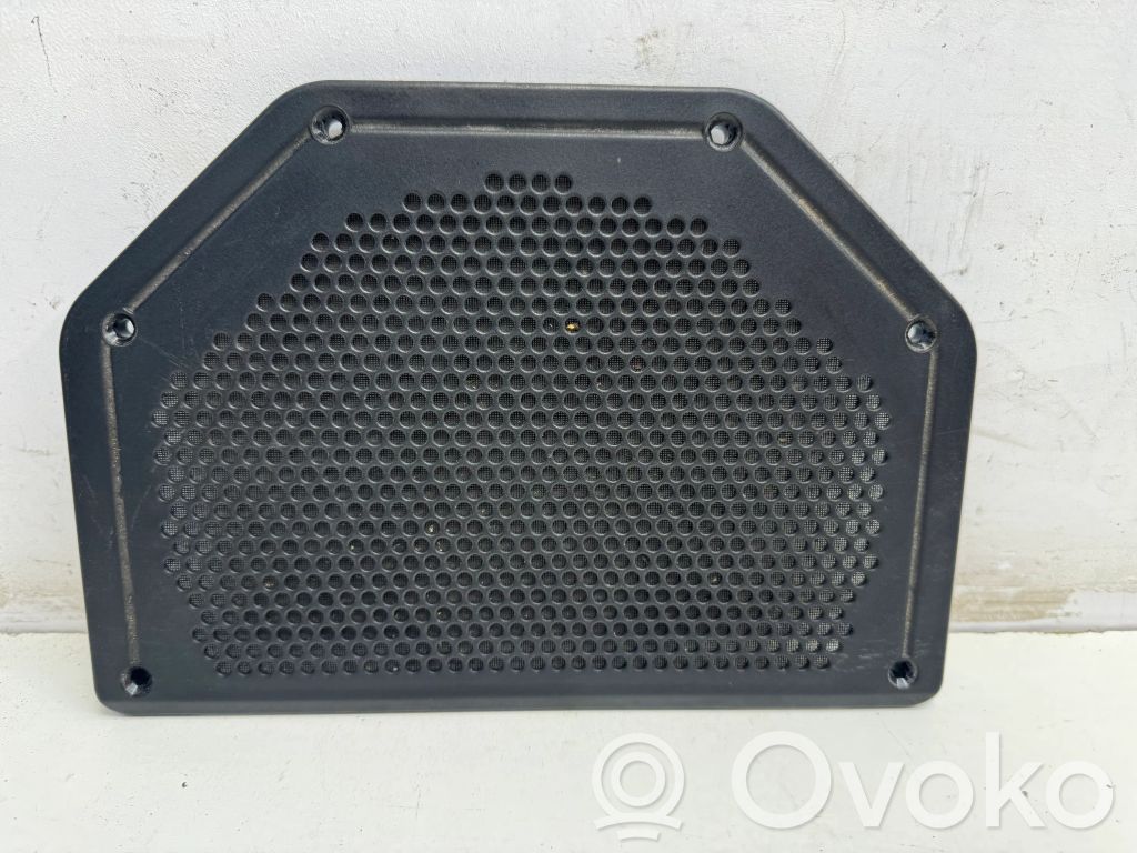 BMW 3 E90 E91 Subwoofer grill/trim 