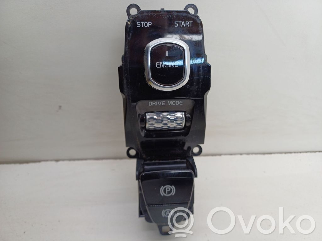 Engine start stop button switch   P31443829