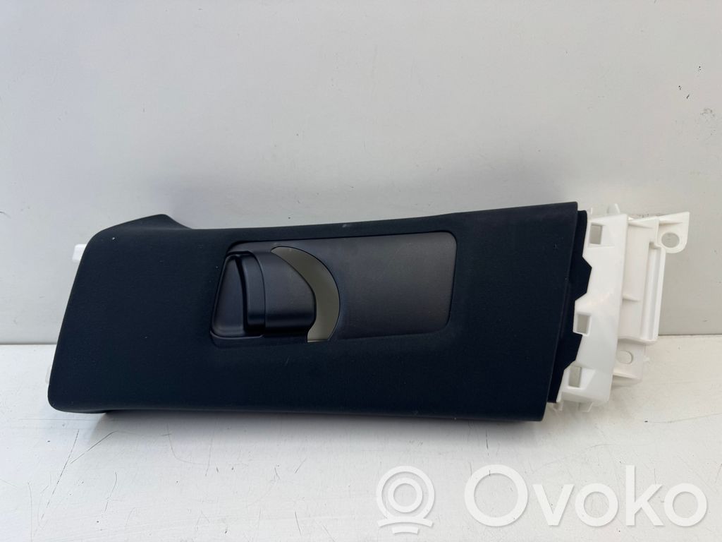 Lexus RX V Pilar (B) (superior) 