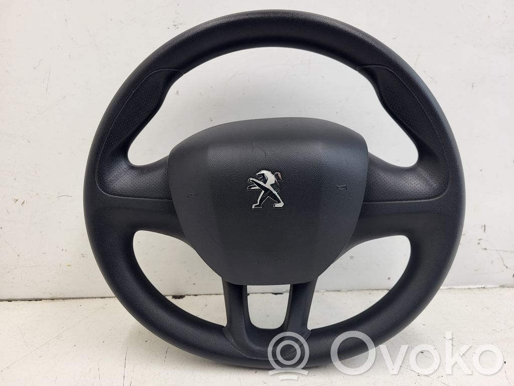 Peugeot 2008 I Ohjauspyörä 