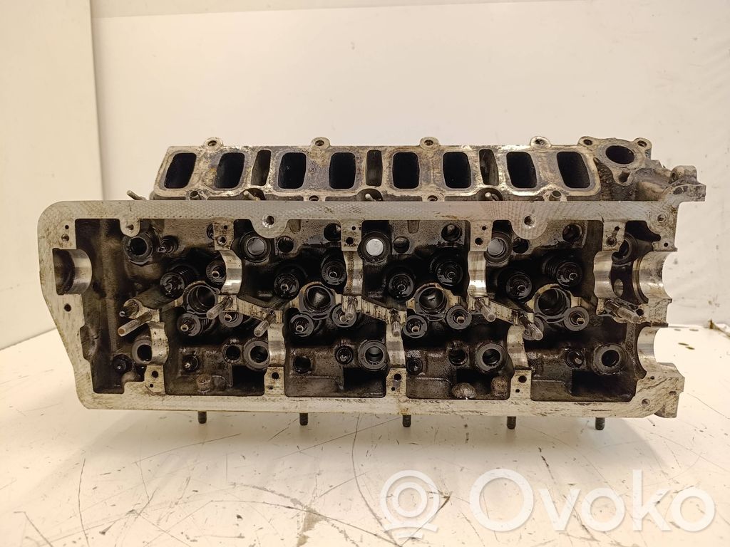 Culata del motor   373AD057
