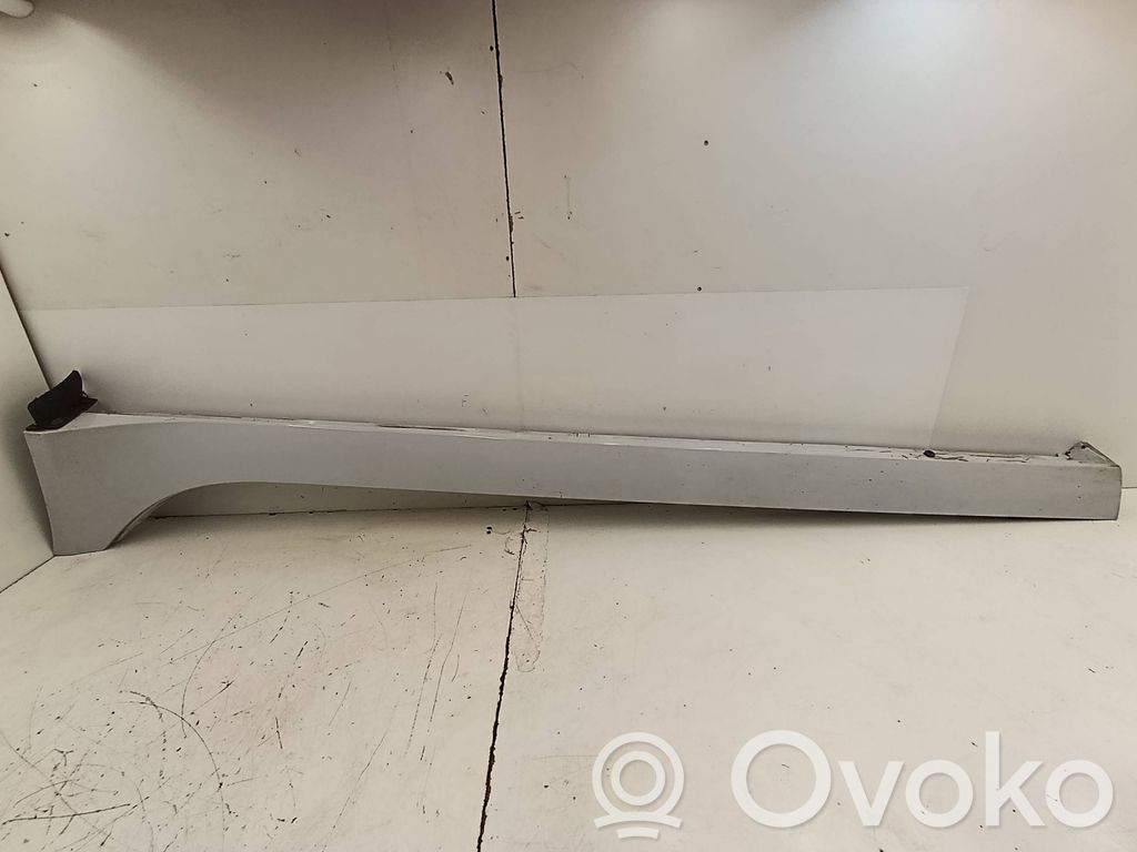Jaguar XE Listón 