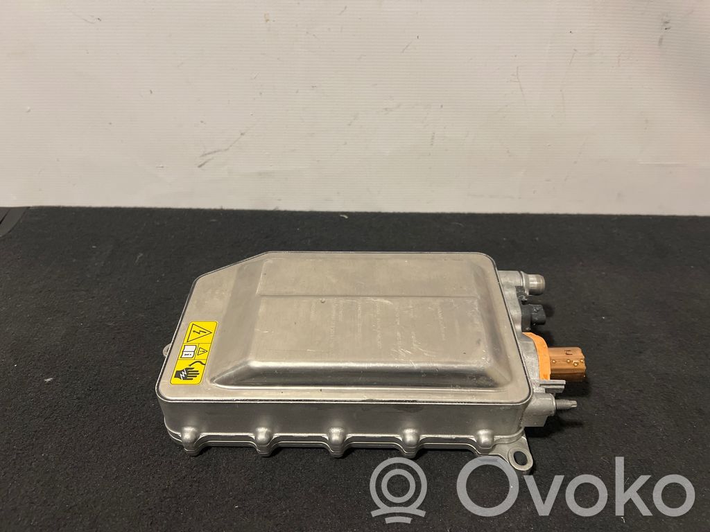 BMW i4 Voltage converter inverter 