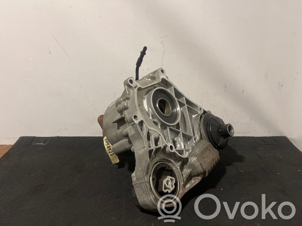 BMW M5 F90 Gearbox transfer box case 