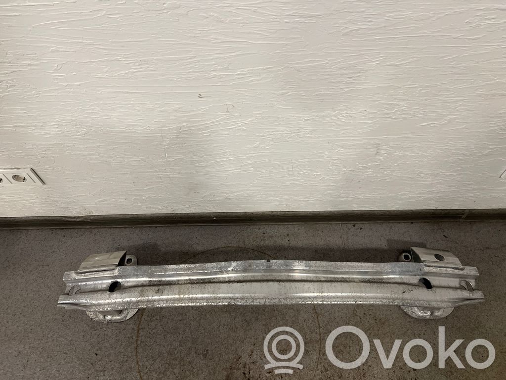 Audi Q7 4M Aizmugurē bampera balka 