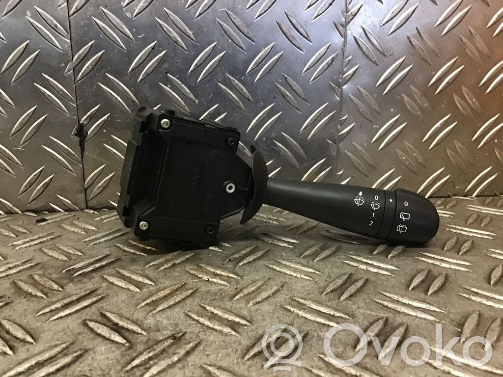 Dacia Sandero Interruptor del limpiaparabrisas 