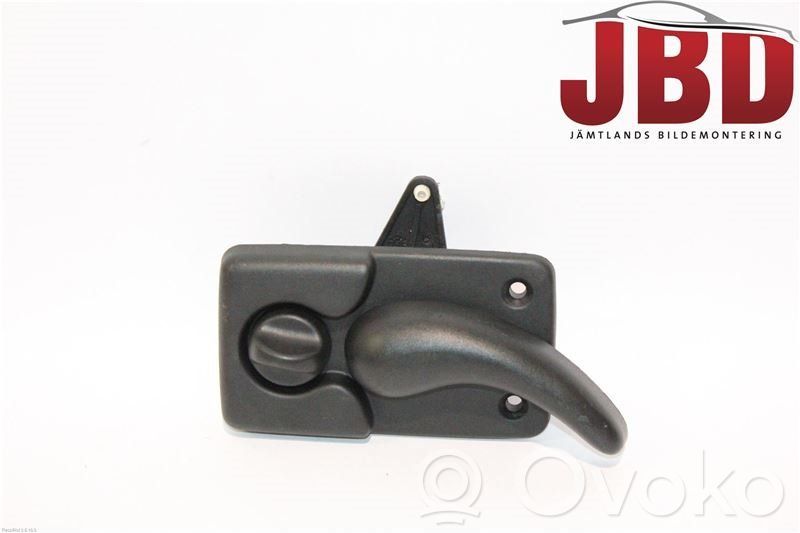 Manecilla interna puerta delantera   7700352424