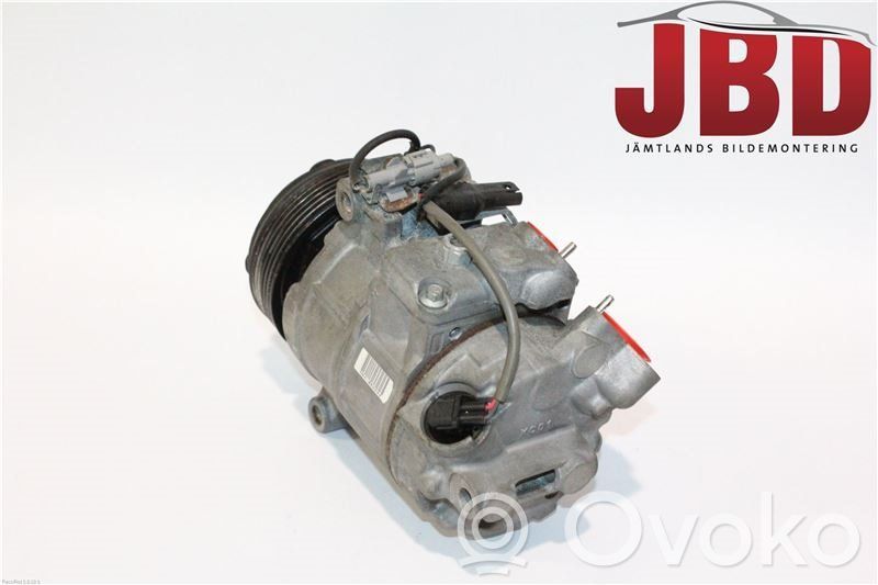 Ilmastointilaitteen kompressorin pumppu (A/C)   64526987862