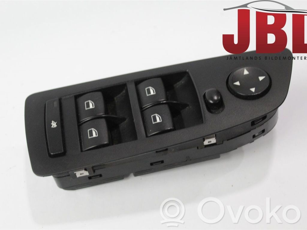 BMW 1 E81 E87 Electric window control switch 