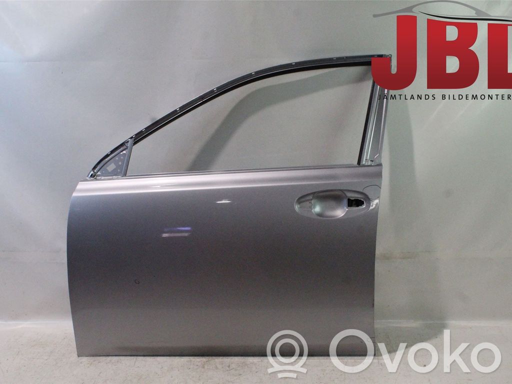 Subaru Outback Priekinės durys 