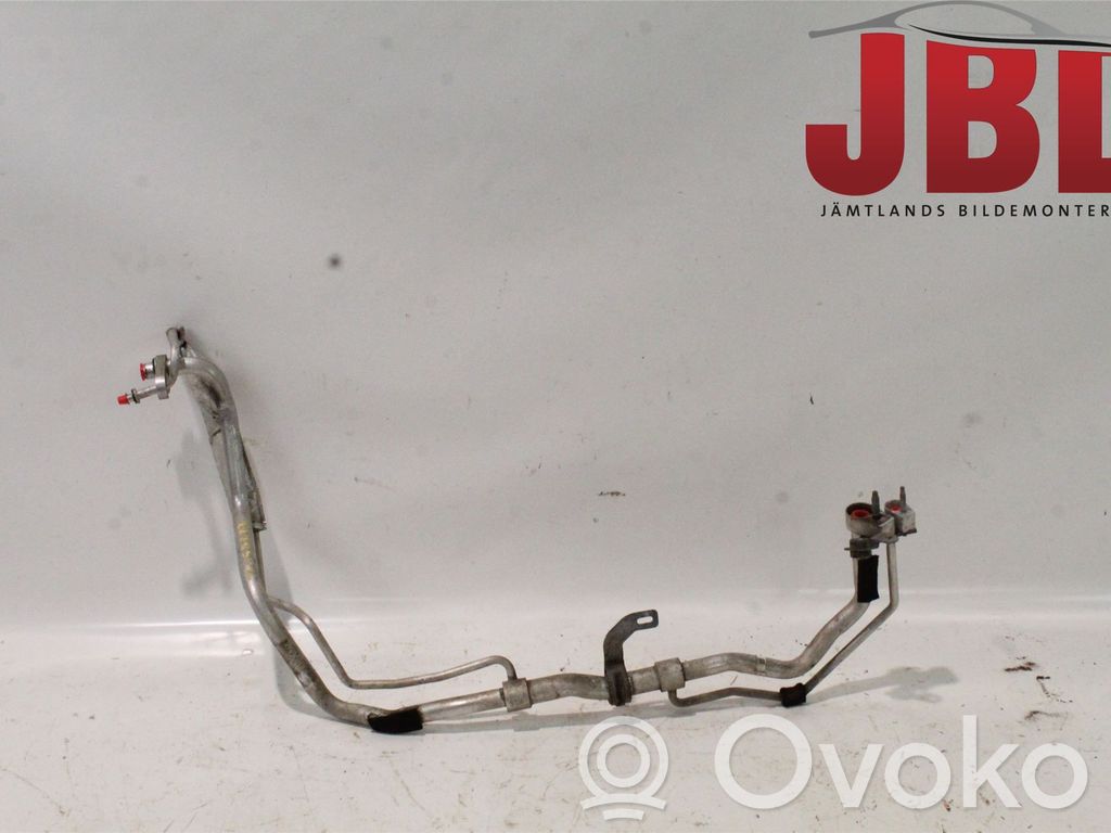 Ford Mondeo MK V Ilmastointilaitteen putki (A/C) 