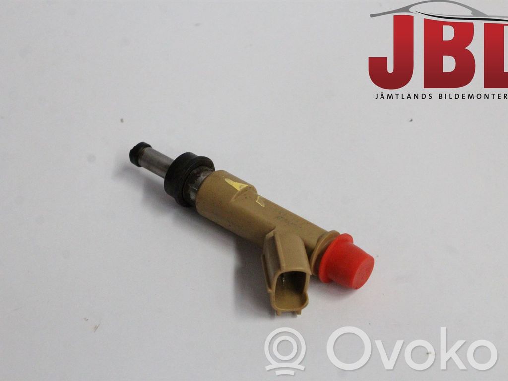 Toyota RAV 4 (XA40) Inyector de combustible 