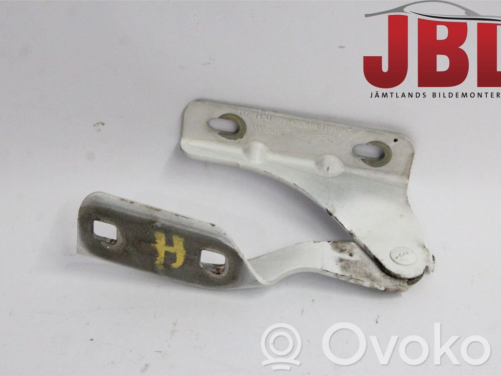 Engine bonnet/hood hinges   1405813