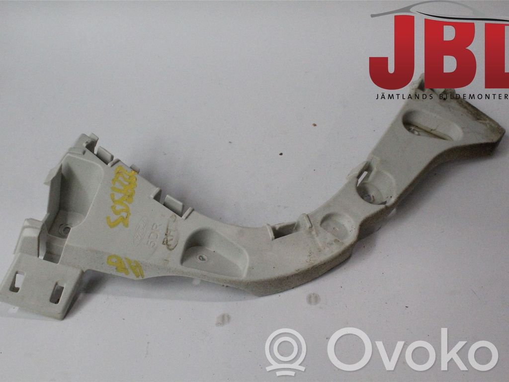 Rear bumper mounting bracket   1907882