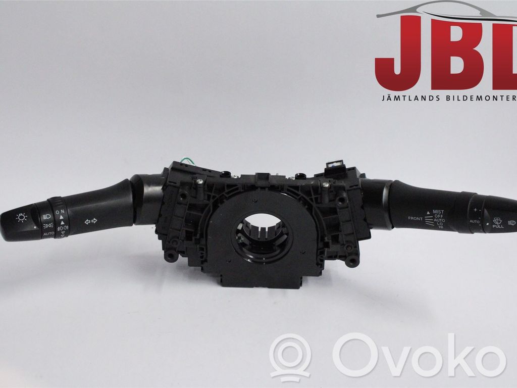 Mitsubishi L200 Interruptor/palanca de limpiador de luz de giro 