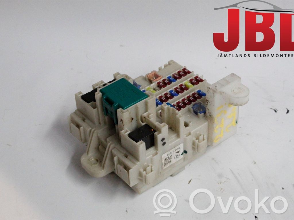 Isuzu D-Max Fuse module 