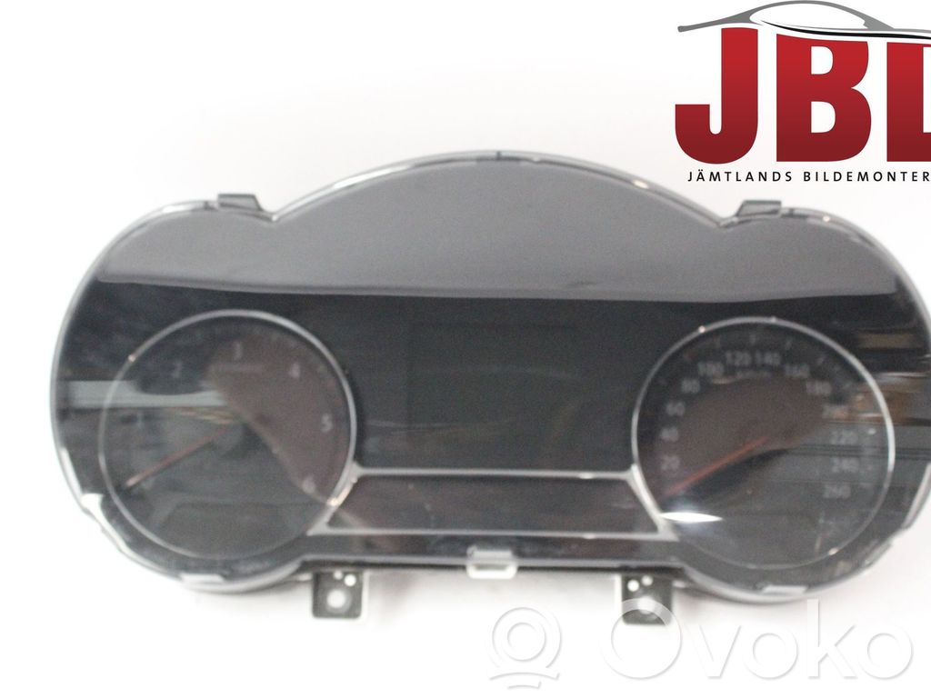 KIA Optima Spidometrs (instrumentu panelī) 