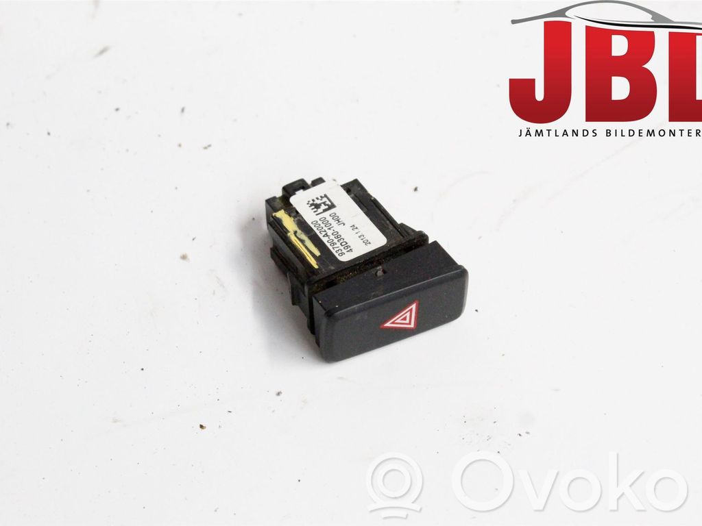 Hazard light switch   93790A2000WK