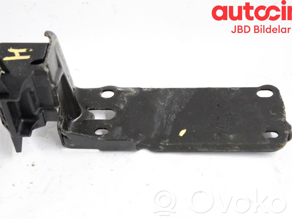 BMW X1 E84 Support, fixation radiateur 