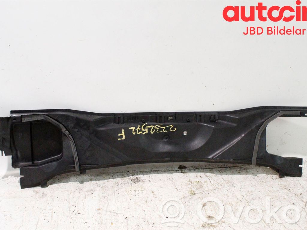 Wiper trim   64316924277