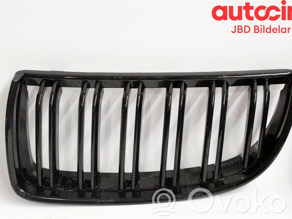 BMW 3 E90 E91 Front bumper lower grill 