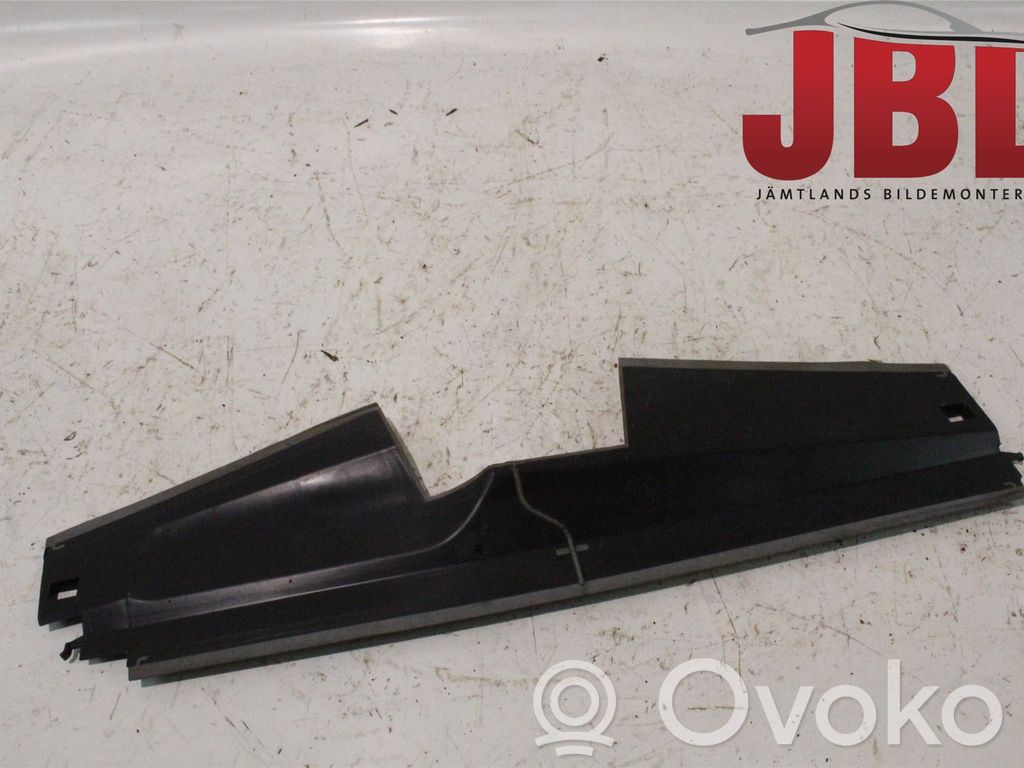 Renault Megane III Conducto/guía del intercooler 