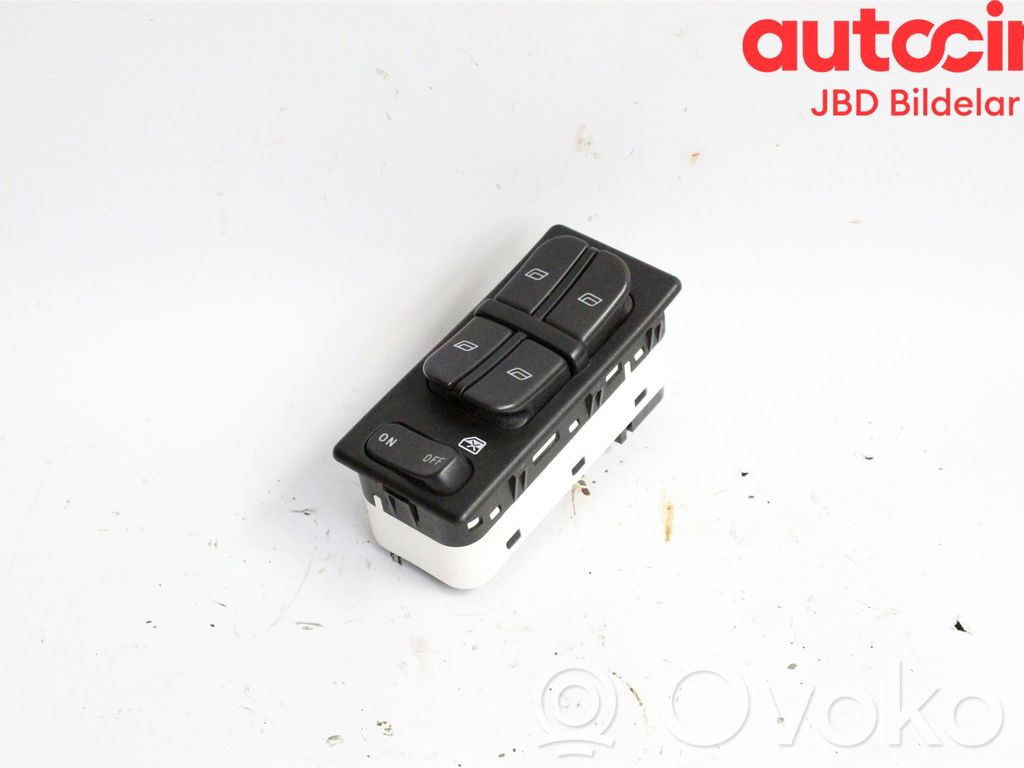Electric window control switch   5547914