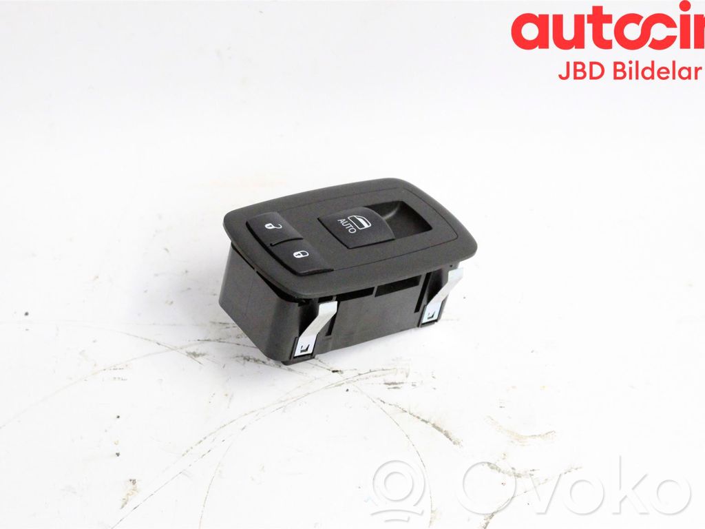 Interrupteur commade lève-vitre   68320751AA