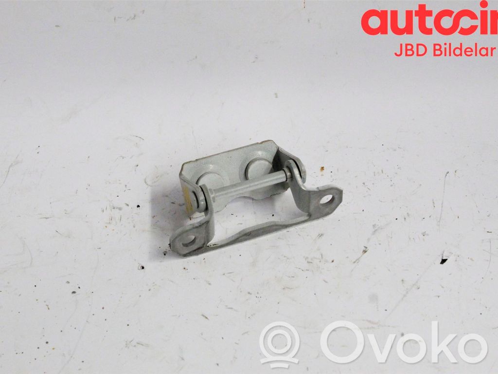 Subaru XV I Tailgate/trunk/boot hinge 