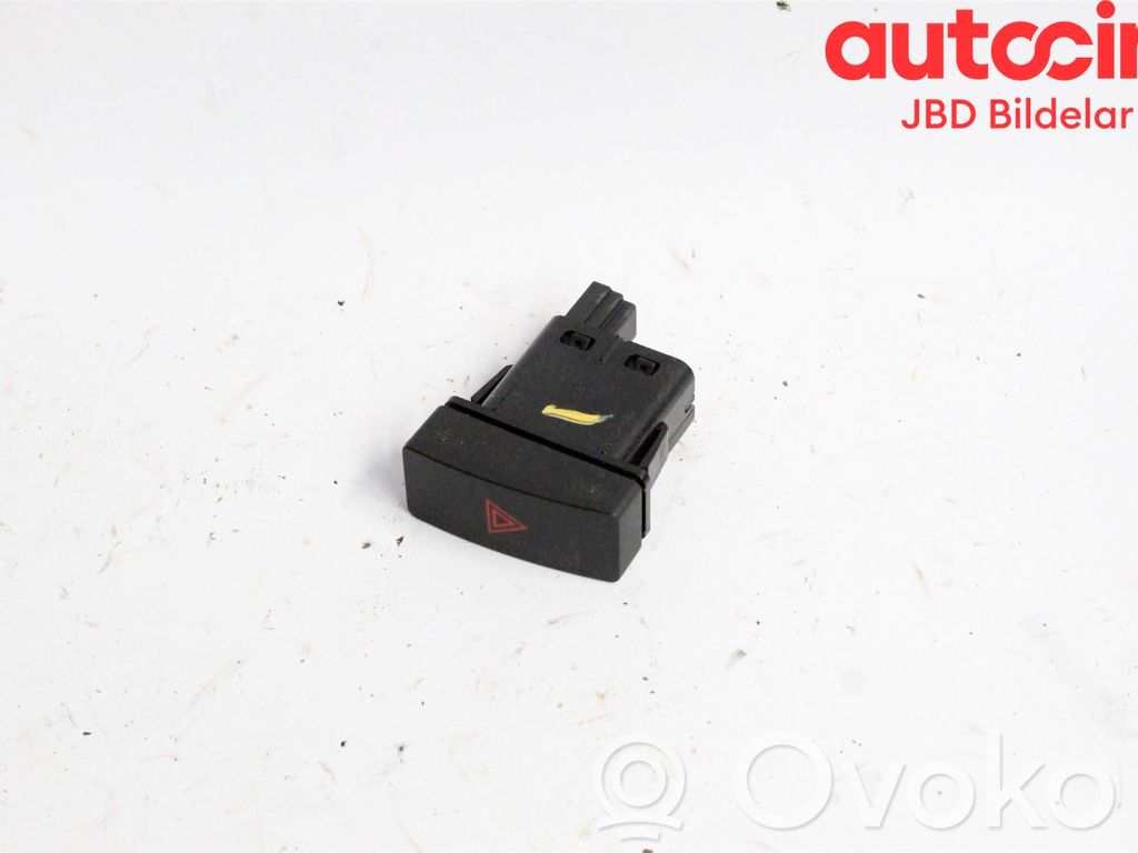 Hazard light switch   BJS7664H0