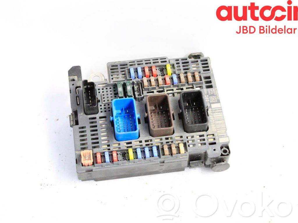 Citroen C4 II Fuse module 
