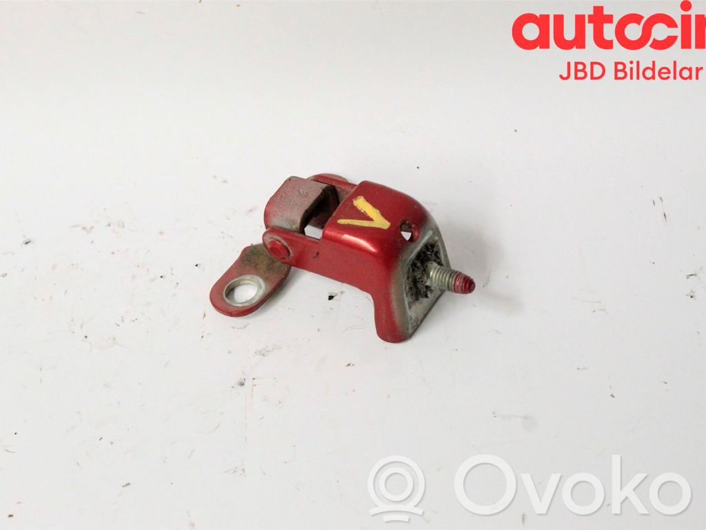 Tailgate/trunk/boot hinge   8613F7