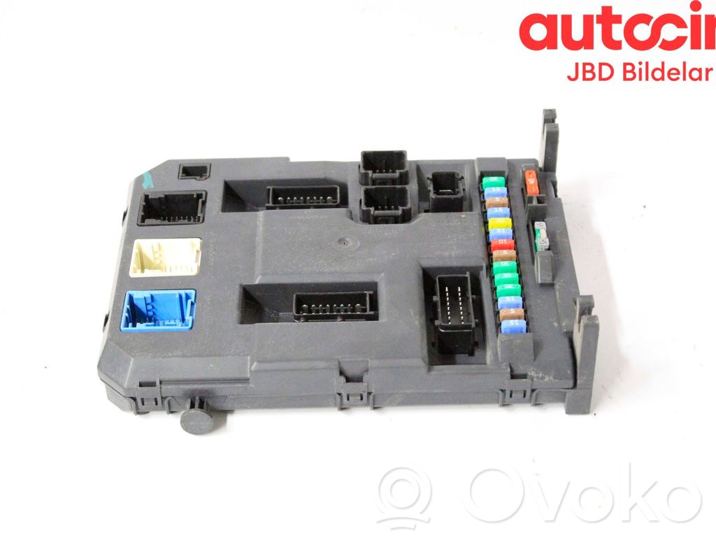 Sulakemoduuli   657077