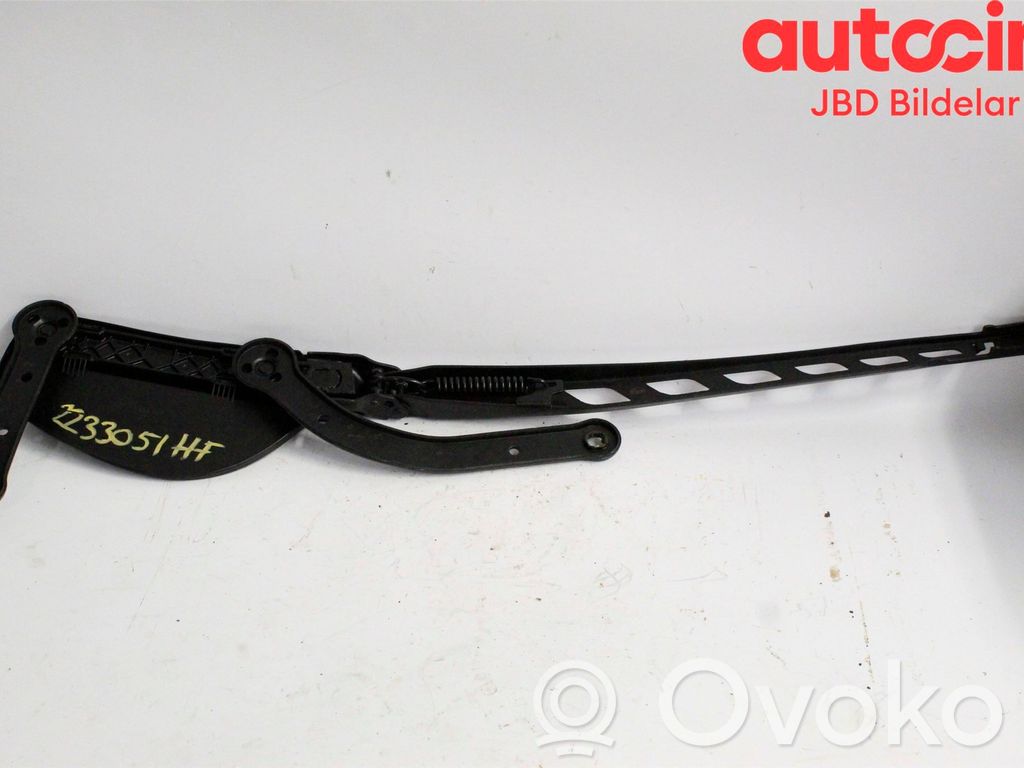 BMW 5 E60 E61 Wischerarm vorne 