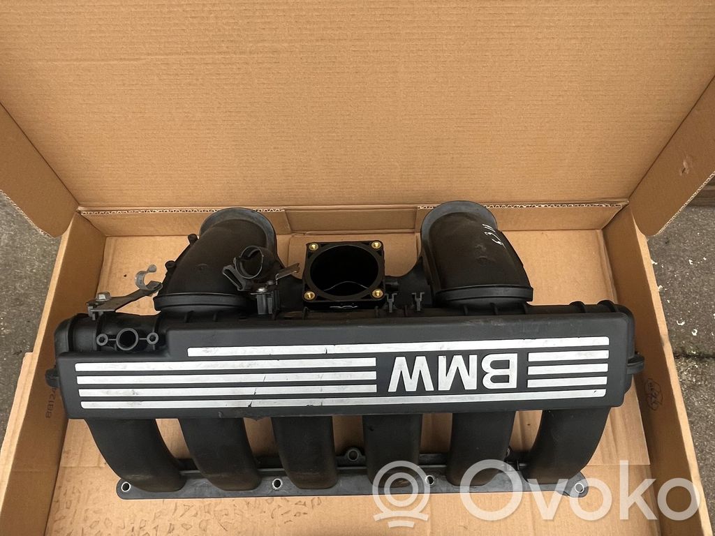 BMW 3 E92 E93 Intake manifold 