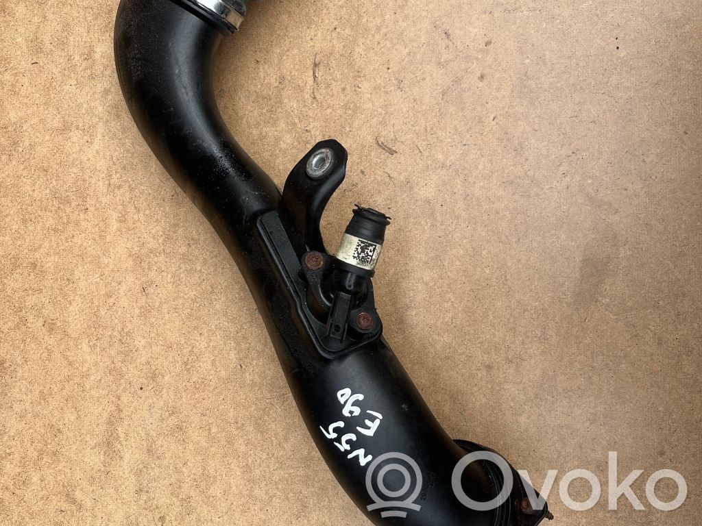 BMW 3 E90 E91 Air intake duct part 