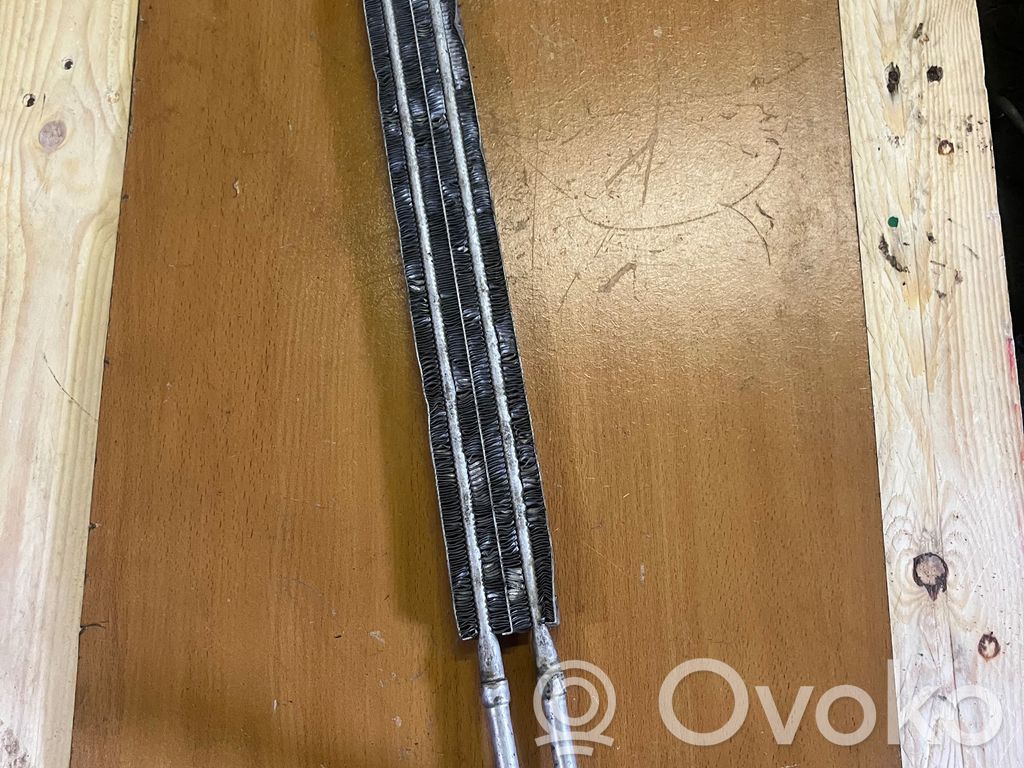 BMW 3 E92 E93 Vairo stiprintuvo radiatorius 