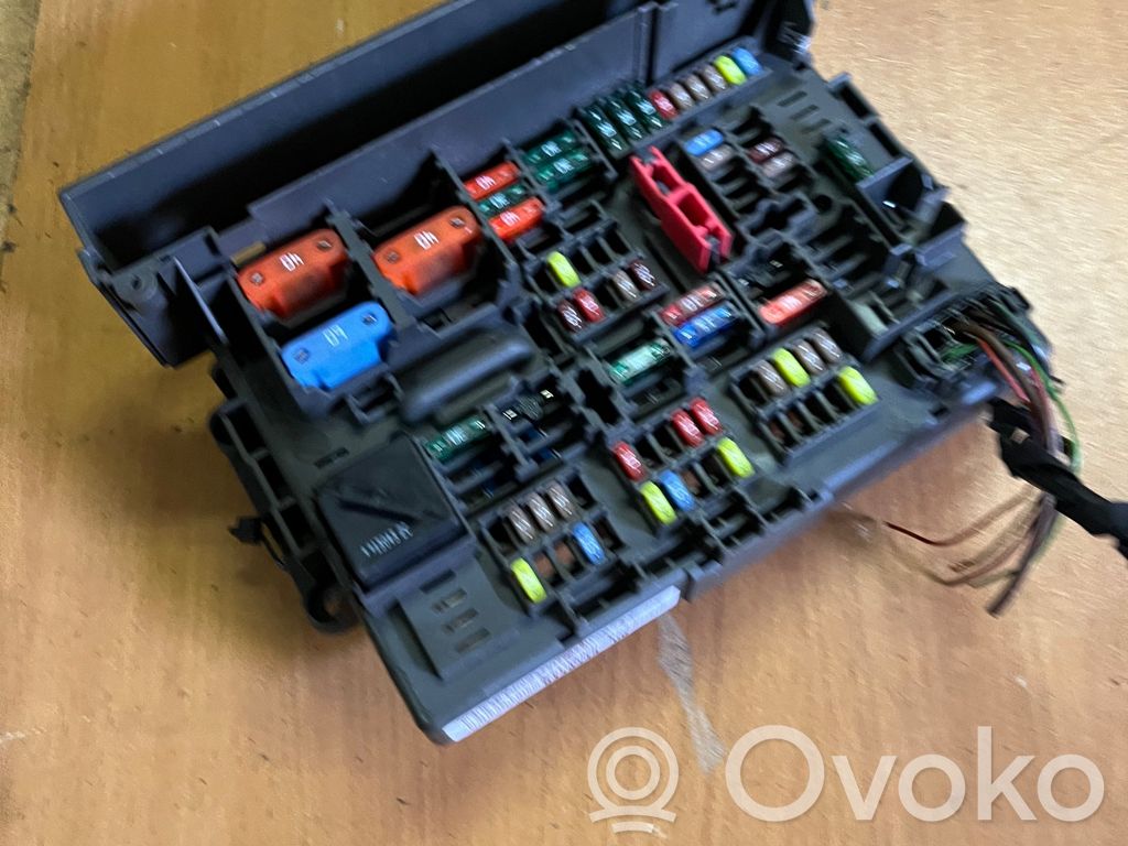 BMW X1 E84 Fuse module 