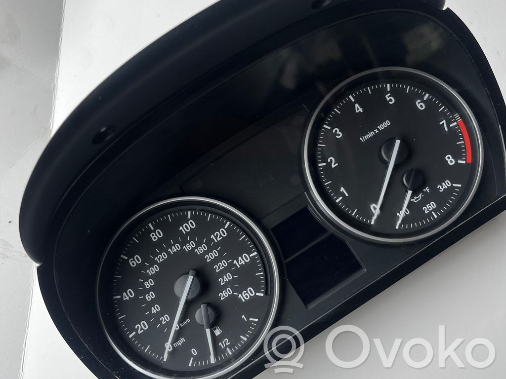 BMW 3 E92 E93 Spidometrs (instrumentu panelī) 