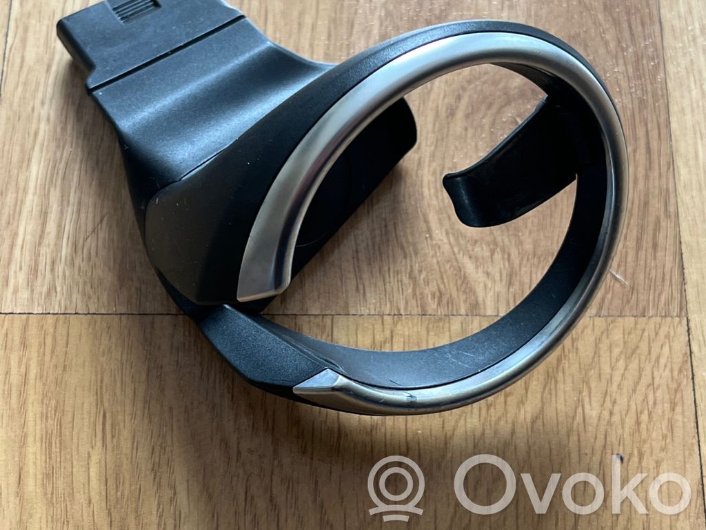 BMW X1 E84 Cup holder front 