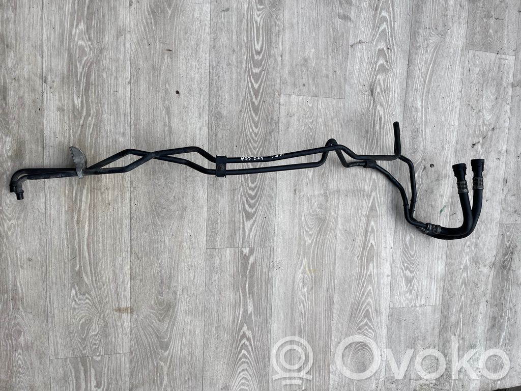 BMW X1 E84 Engine coolant pipe/hose 