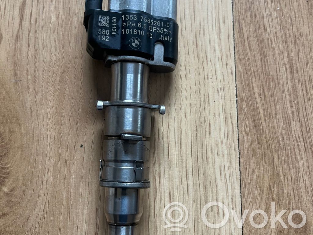 BMW 1 E82 E88 Fuel injector 