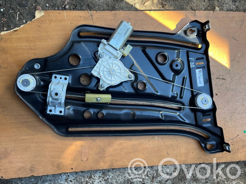 BMW 1 E82 E88 Regulador de puerta trasera con motor 