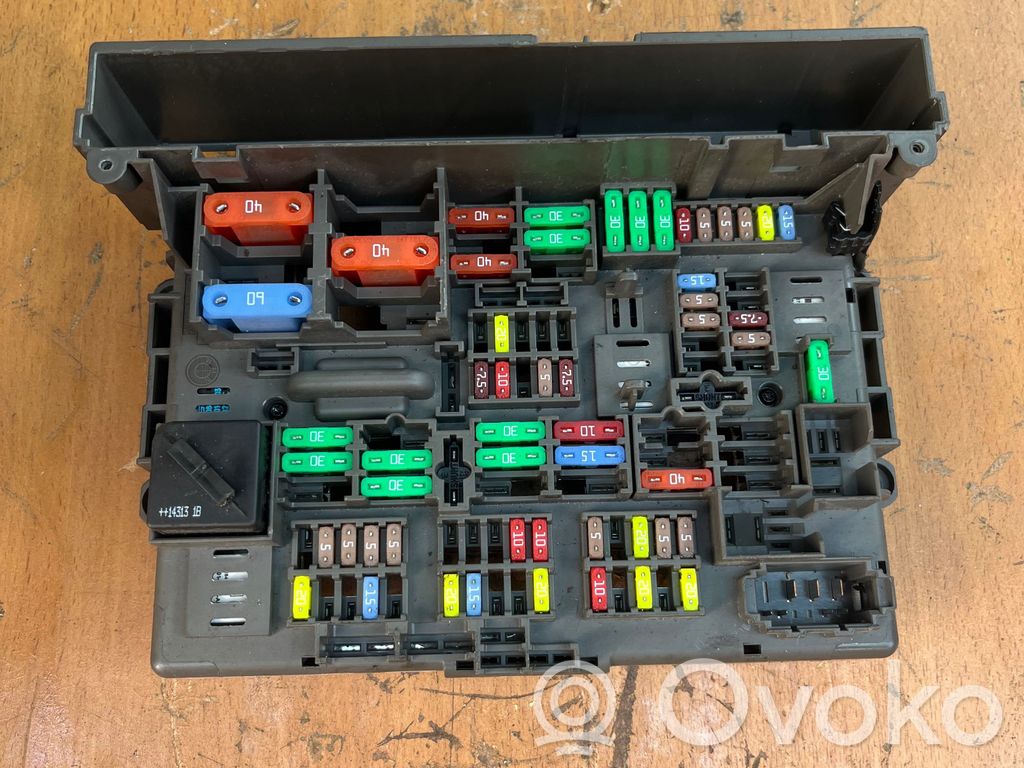 Fuse module   9119444