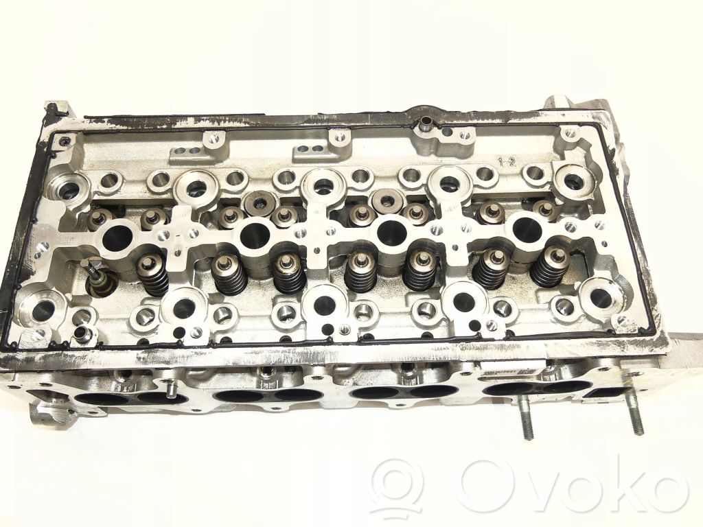 KIA Sorento IV Engine head 